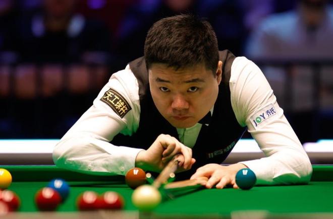 球迷到梭鱼 球迷到梭鱼