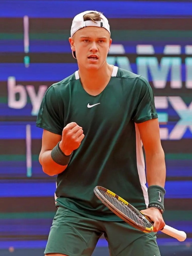 关键在于周 关键在于周